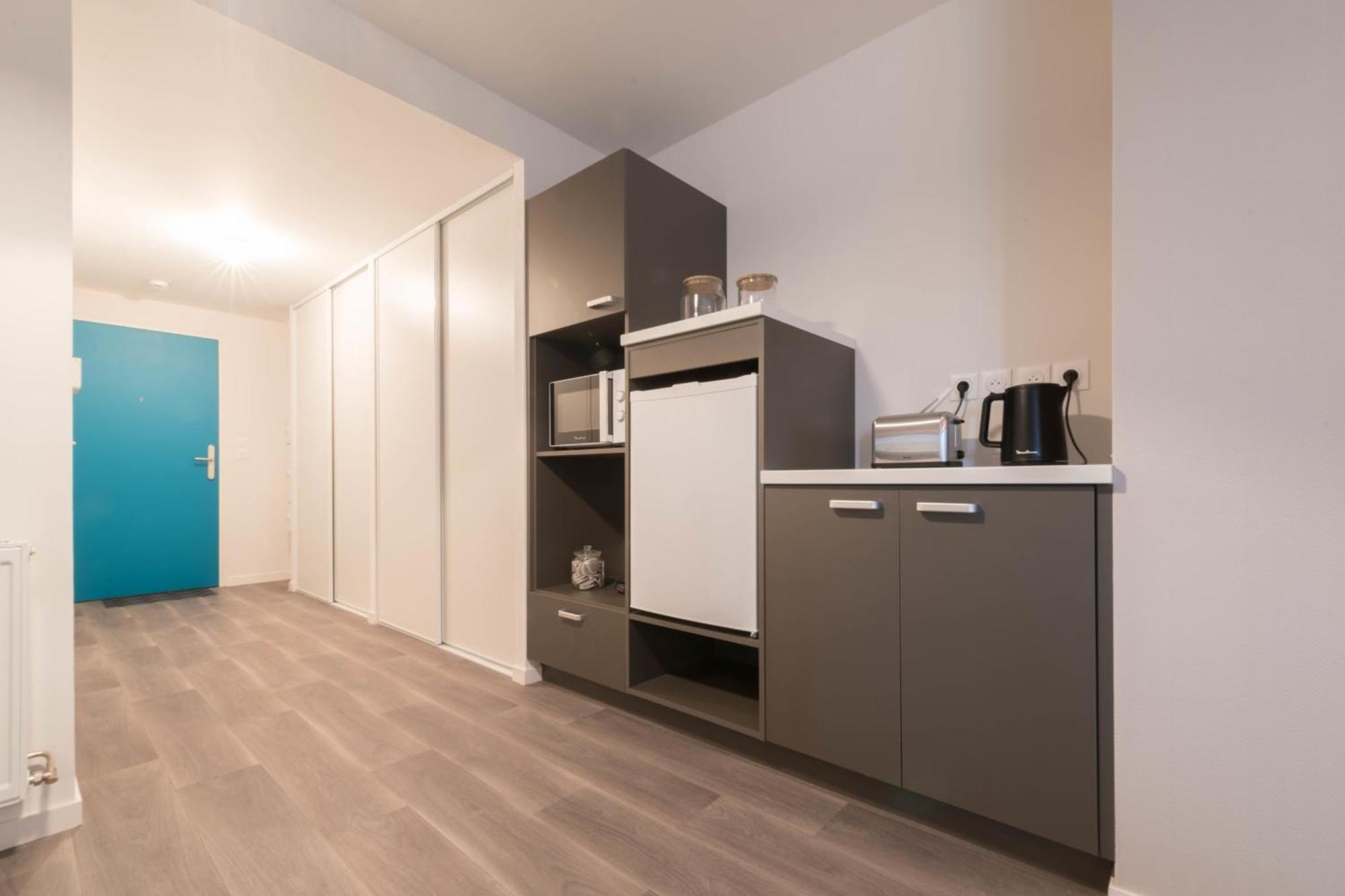 Melanie - T2 Proche Gare Apartment Le Mans Exterior photo